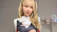 Ngắm cosplay Spider Gwen Stacy trước màn hóa thân của Meriol Chan