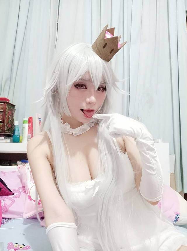 Cosplay King Boo dễ thương dư sức "hớp hồn" Luigi