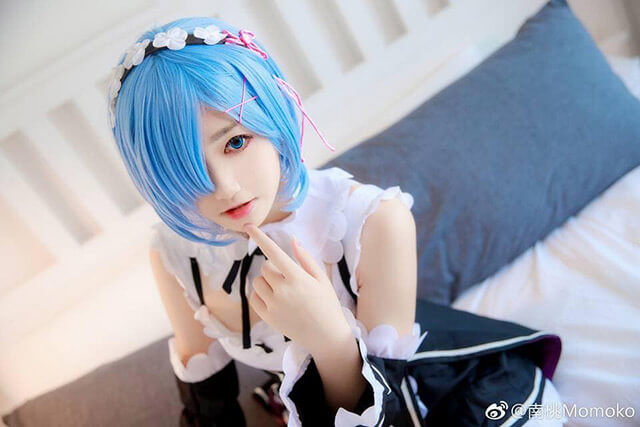 Cosplay Rem được thế này học theo Subaru chết 20 lần cũng mãn nguyện