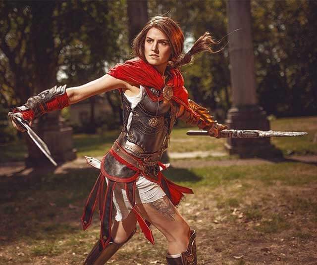 Ngắm cosplay Kassandra hơi bị chuẩn của Assassin's Creed Odyssey