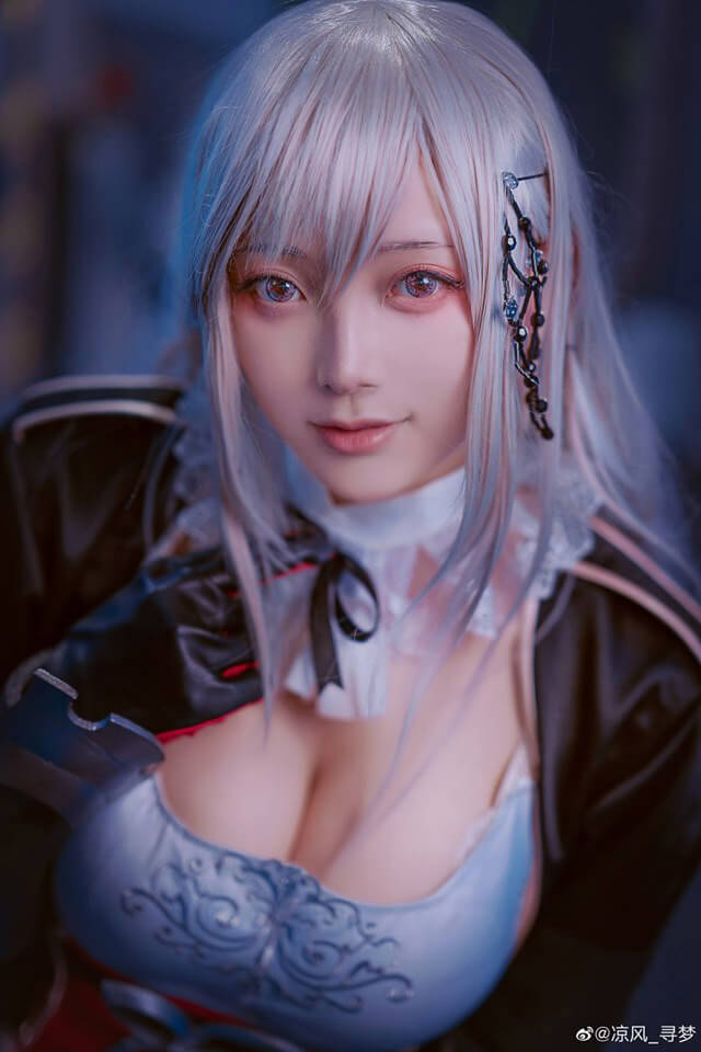 Ngắm cosplay vừa sexy vừa lạnh lùng của Dunkerque trong Azur Lane