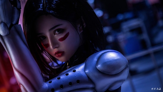 Ngẩn ngơ trước độ trong sáng của bộ cosplay Alita