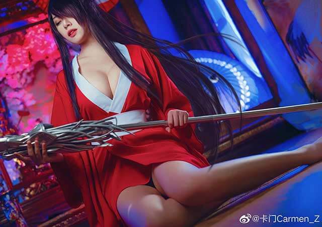 Nóng mắt với cosplay Quan Vũ kiều mị nhất lịch sử trong Ikki Tousen