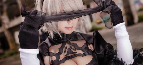 Nasu Cosplay NieR Automata