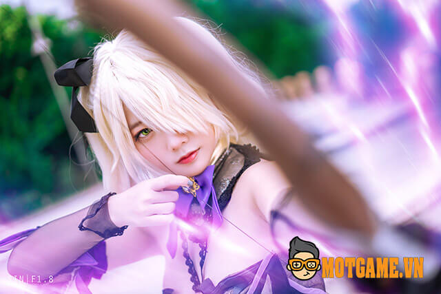 Sốt xình xịch với bộ ảnh cosplay Rita Dancer trong Honkai Impact 3