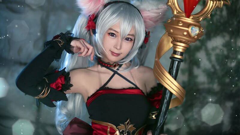 Spiral Cats tiếp tục hút mắt game thủ với cosplay game mobile Thine