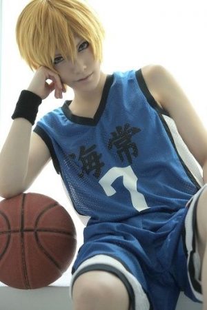 kuroko-no-basket-cosplay-10